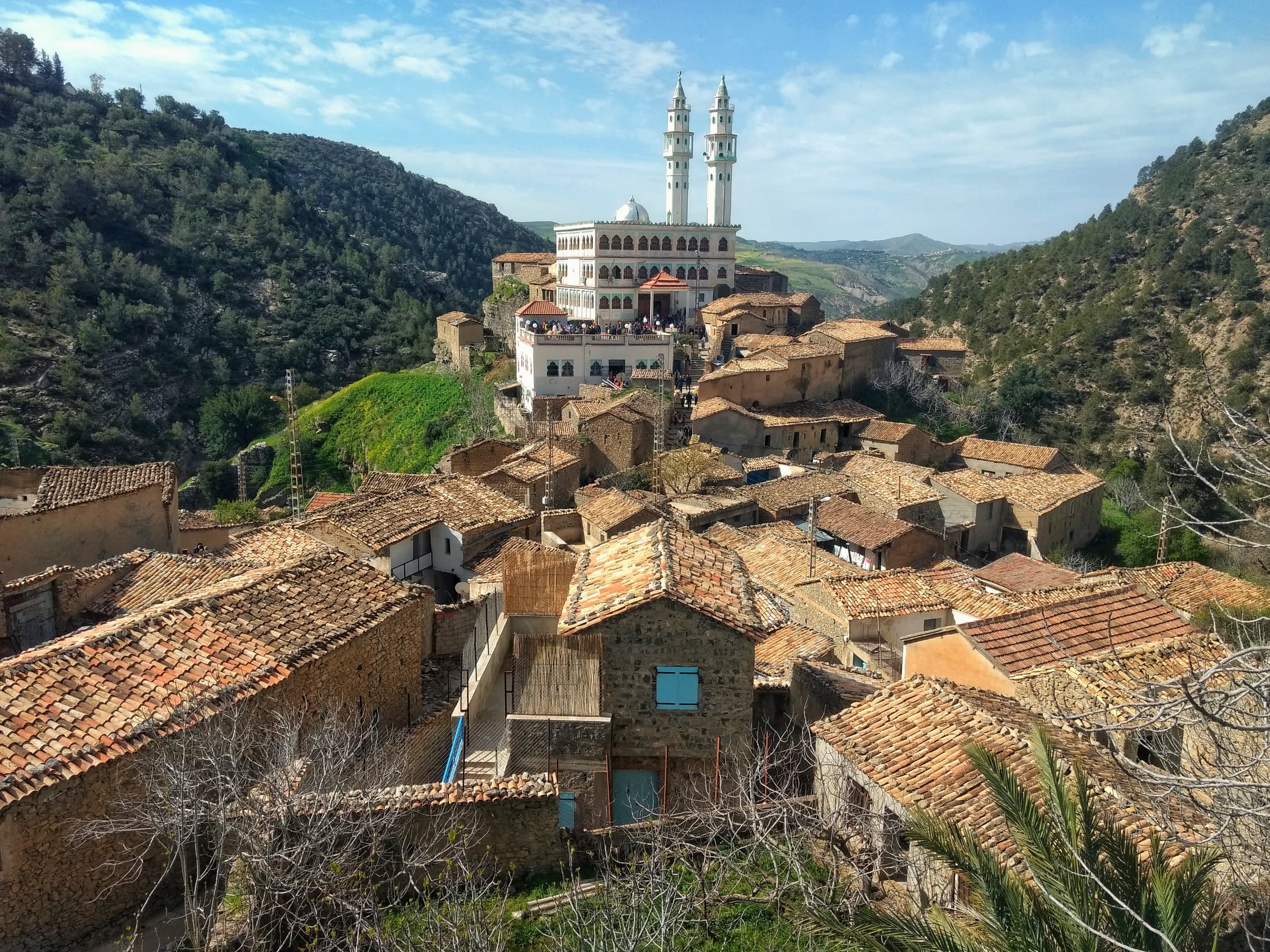 ahmed-el-amine-nakib-QEupqcxTmY0-unsplash