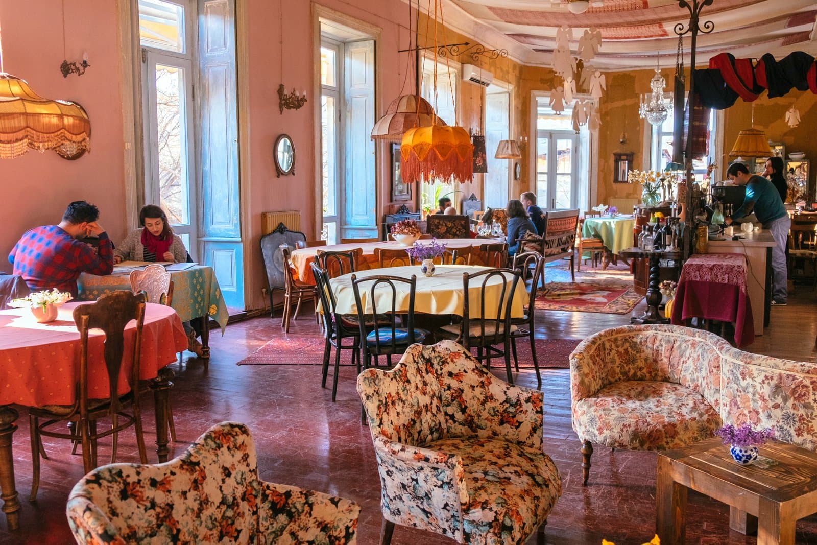 Как переехать в Грузию в 2026 году. Все, что нужно знать