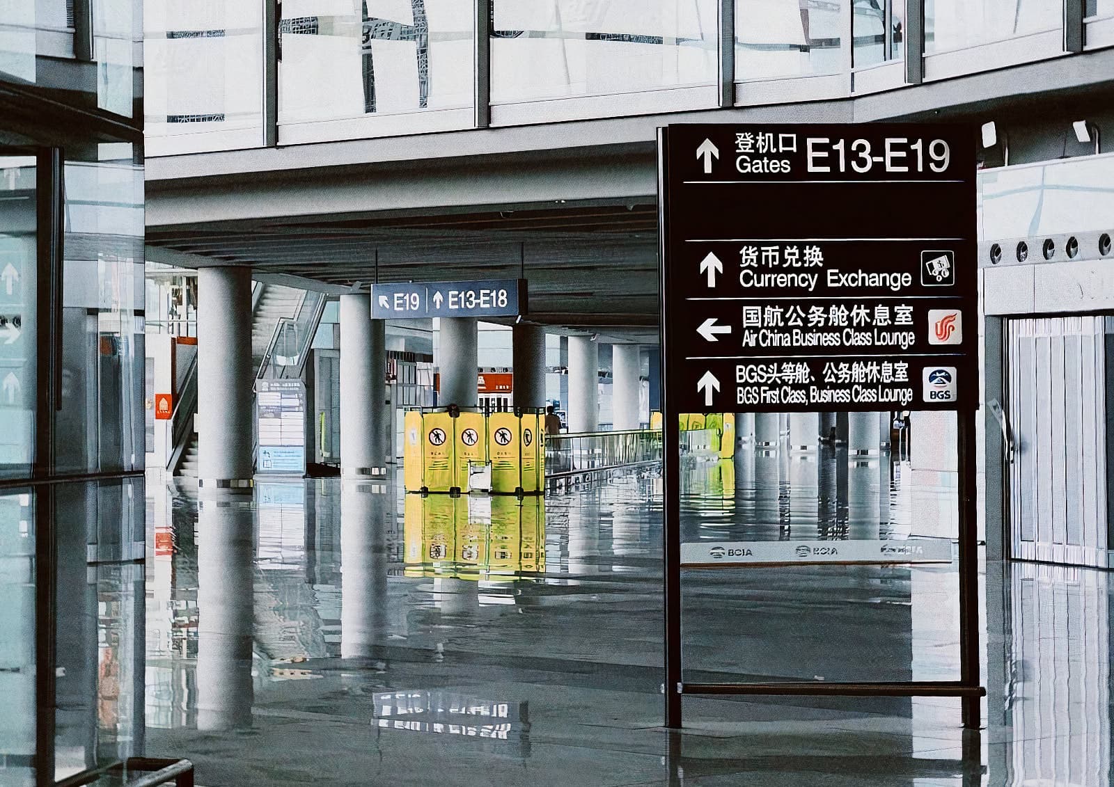 Как попасть в Китай в 2023 году: рассказываем все, что известно о визах и пересечении границ