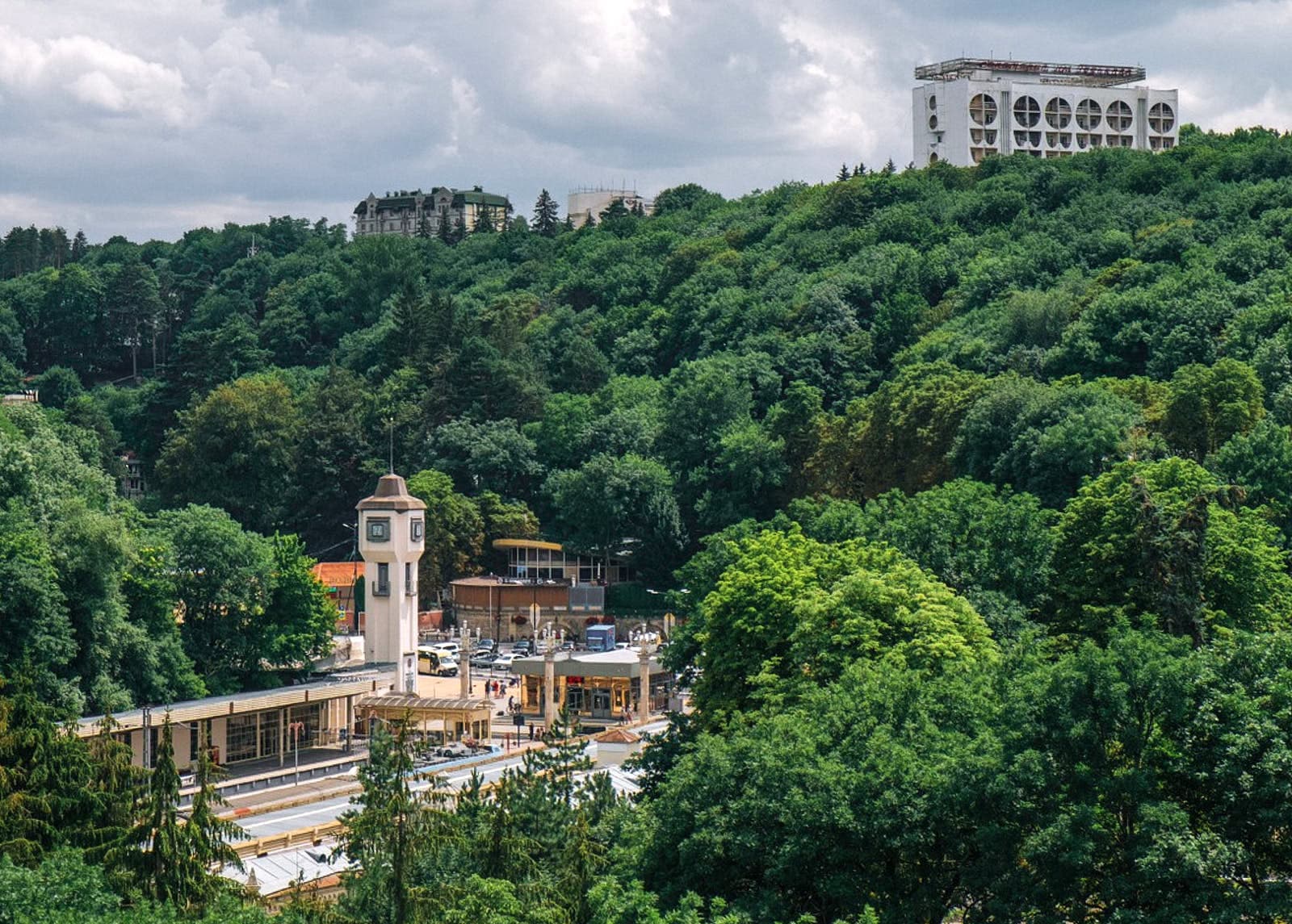 Кавминводы: Пятигорск, Кисловодск, Ессентуки и Железноводск. Где жить, что смотреть и как добраться