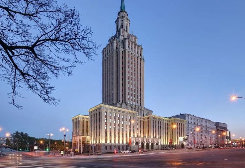 Хилтон Москва Ленинградская
