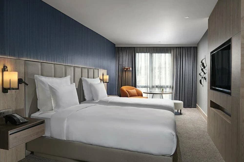 Crowne Plaza Istanbul Ortakoy Bosphorus Hotel - 4