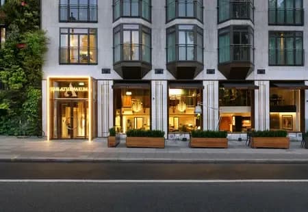 The Athenaeum Hotel & Residences - 2