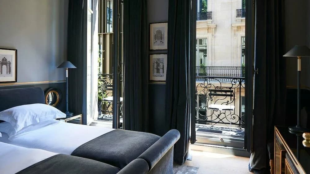 Monsieur George Hotel & Spa - Champs-Elysées - 4