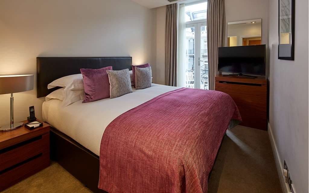 Cheval Harrington Court at South Kensington - 3