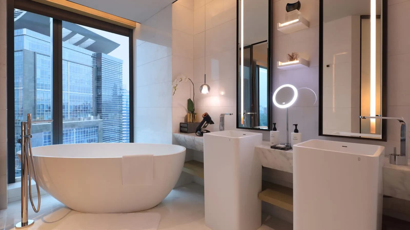 InterContinental Hotels BEIJING SANLITUN by IHG - 3