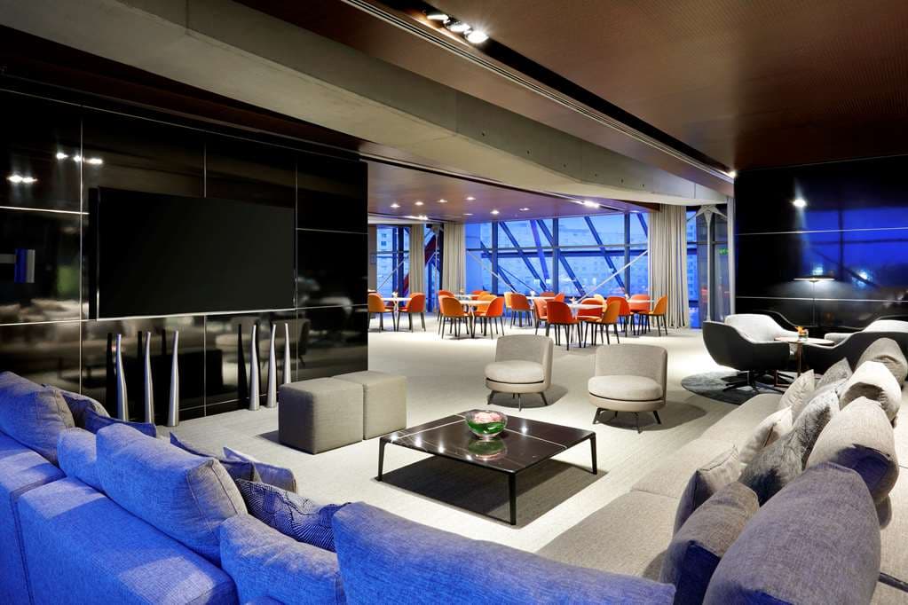 Hyatt Regency Barcelona Tower - 4