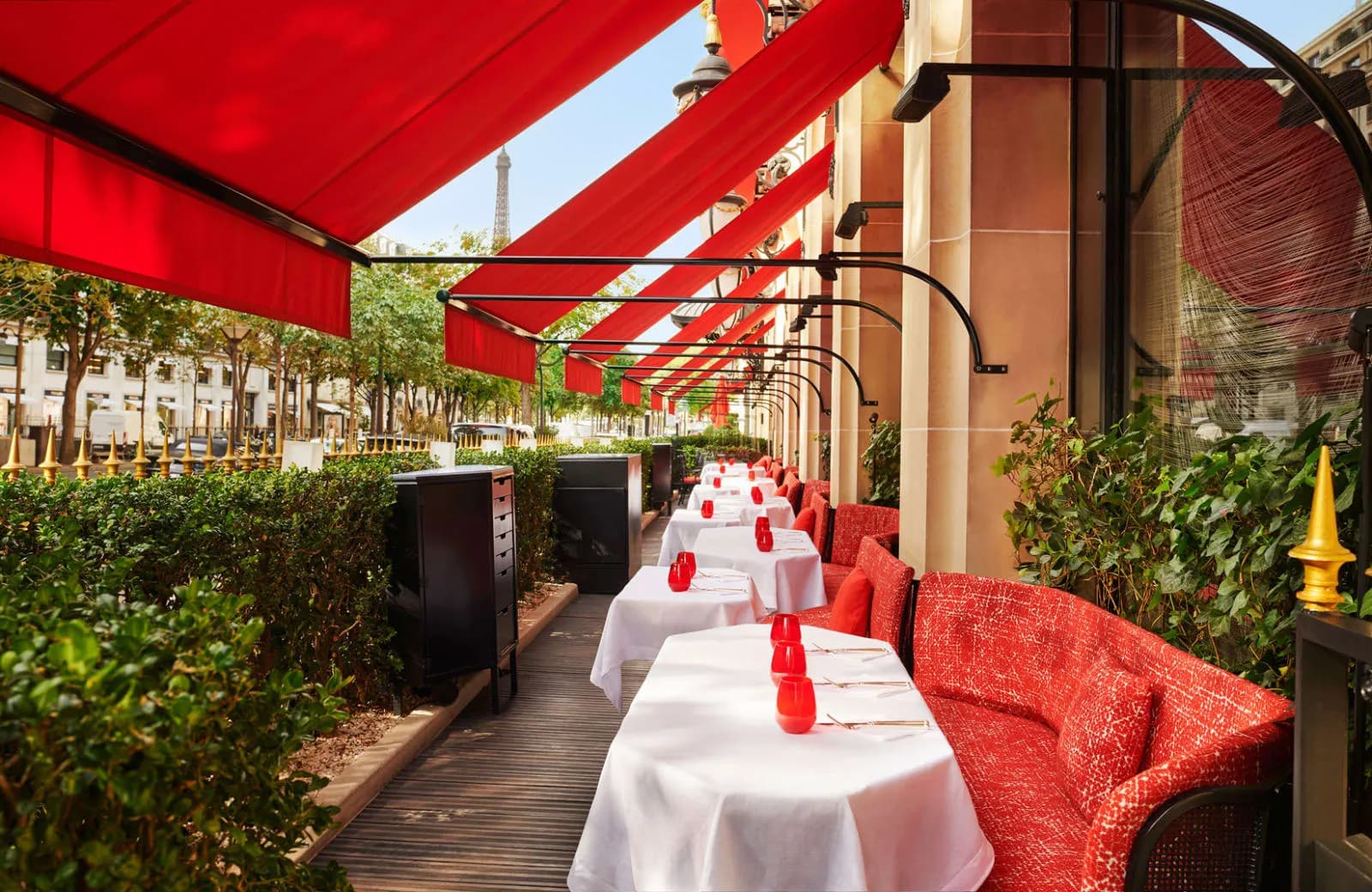 Отель Hôtel Plaza Athénée — Dorchester Collection - 4