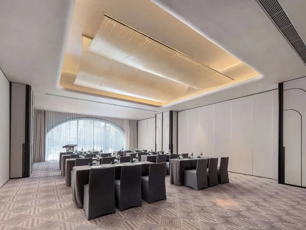 Sofitel Shanghai North Bund - 5