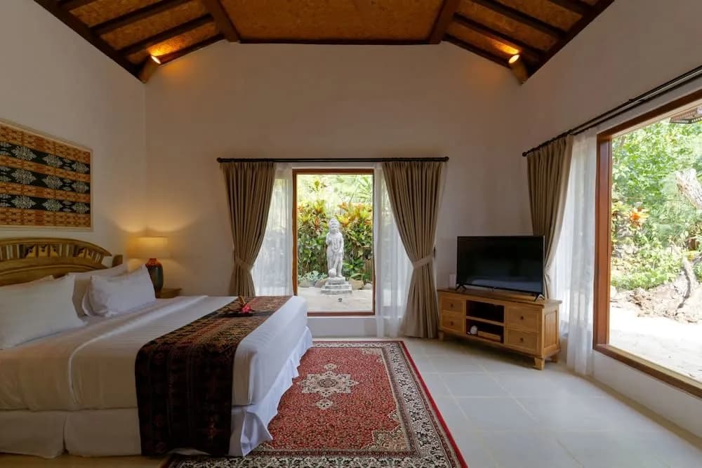 Plataran Komodo Resort & Spa - 4