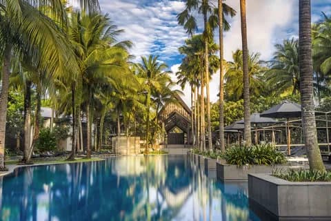 Twinpalms Surin Beach
