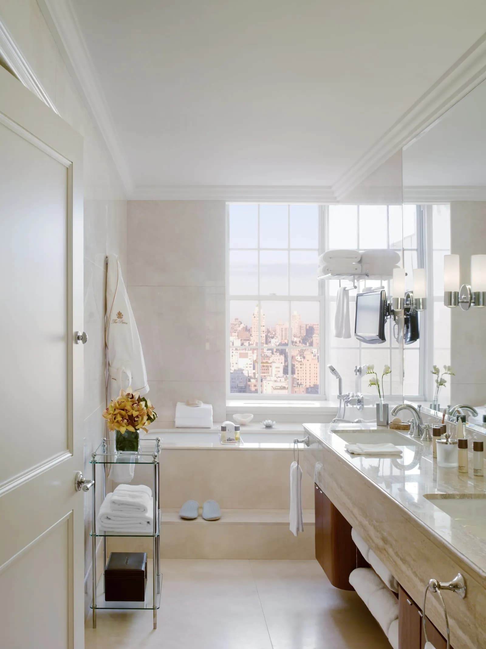 The Pierre, A Taj Hotel, New York - 3