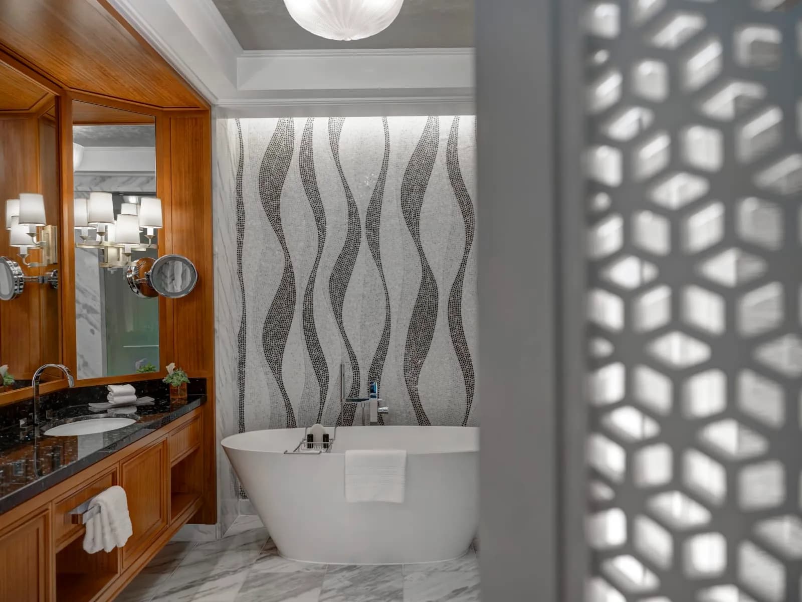 Four Seasons Resort Dubai at Jumeirah Beach - 5