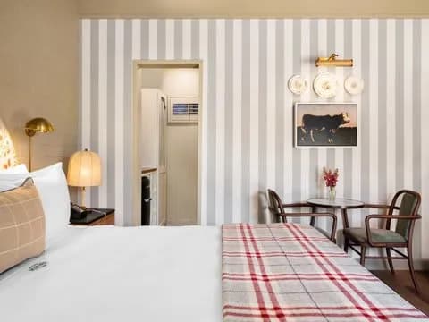 Le Petit Pali Brentwood - 2