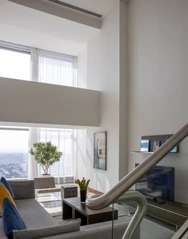 Jumeirah Living World Trade Centre - 3