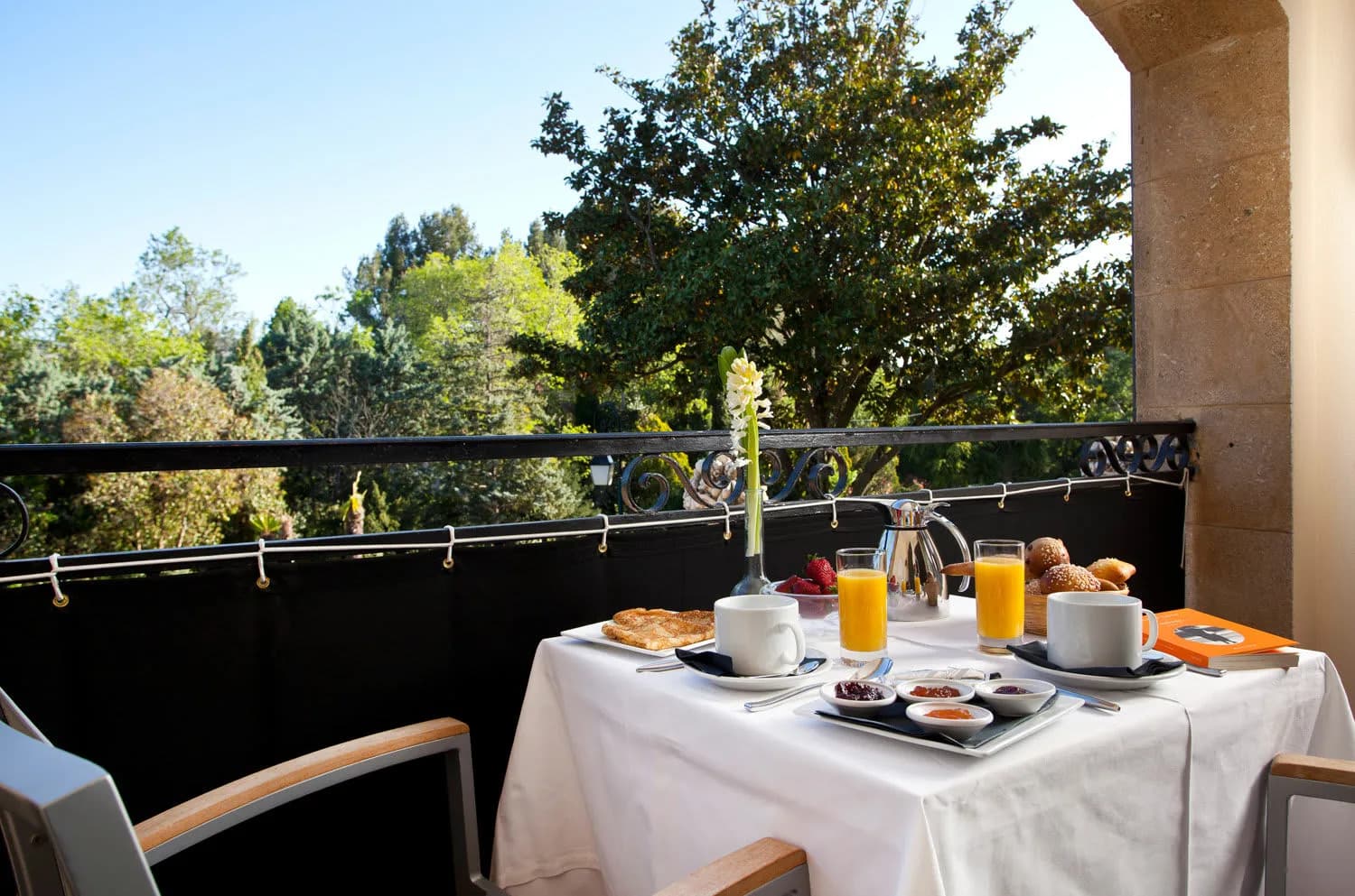 Le Vallon de Valrugues Hotel Spa & Villas - 2