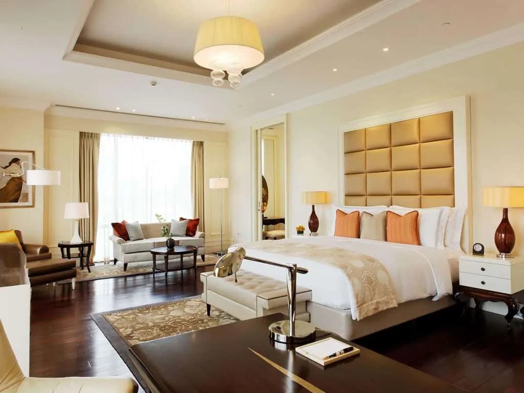 Raffles Makati - 2