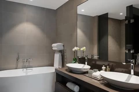 Jumeirah Living Marina Gate - 4
