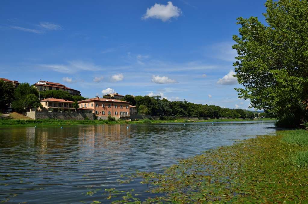 Ville Sull'Arno