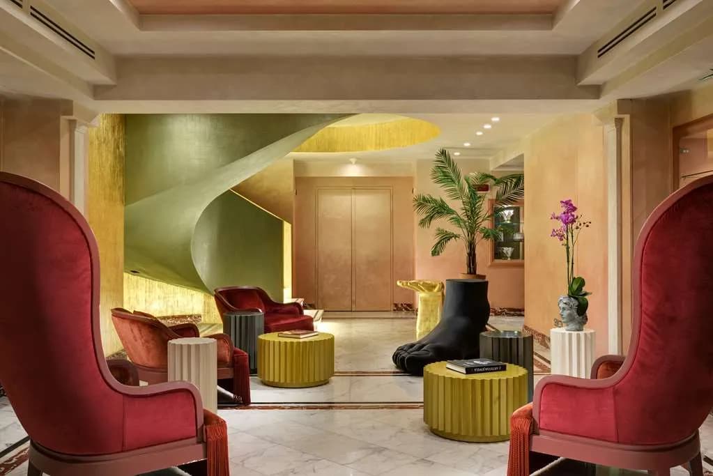 Leon's Place Hotel - 2