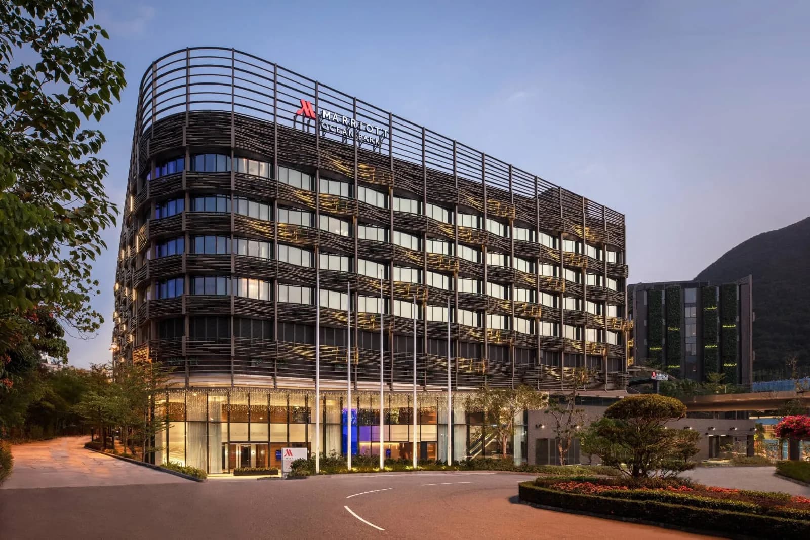 Отель Hong Kong Ocean Park Marriott