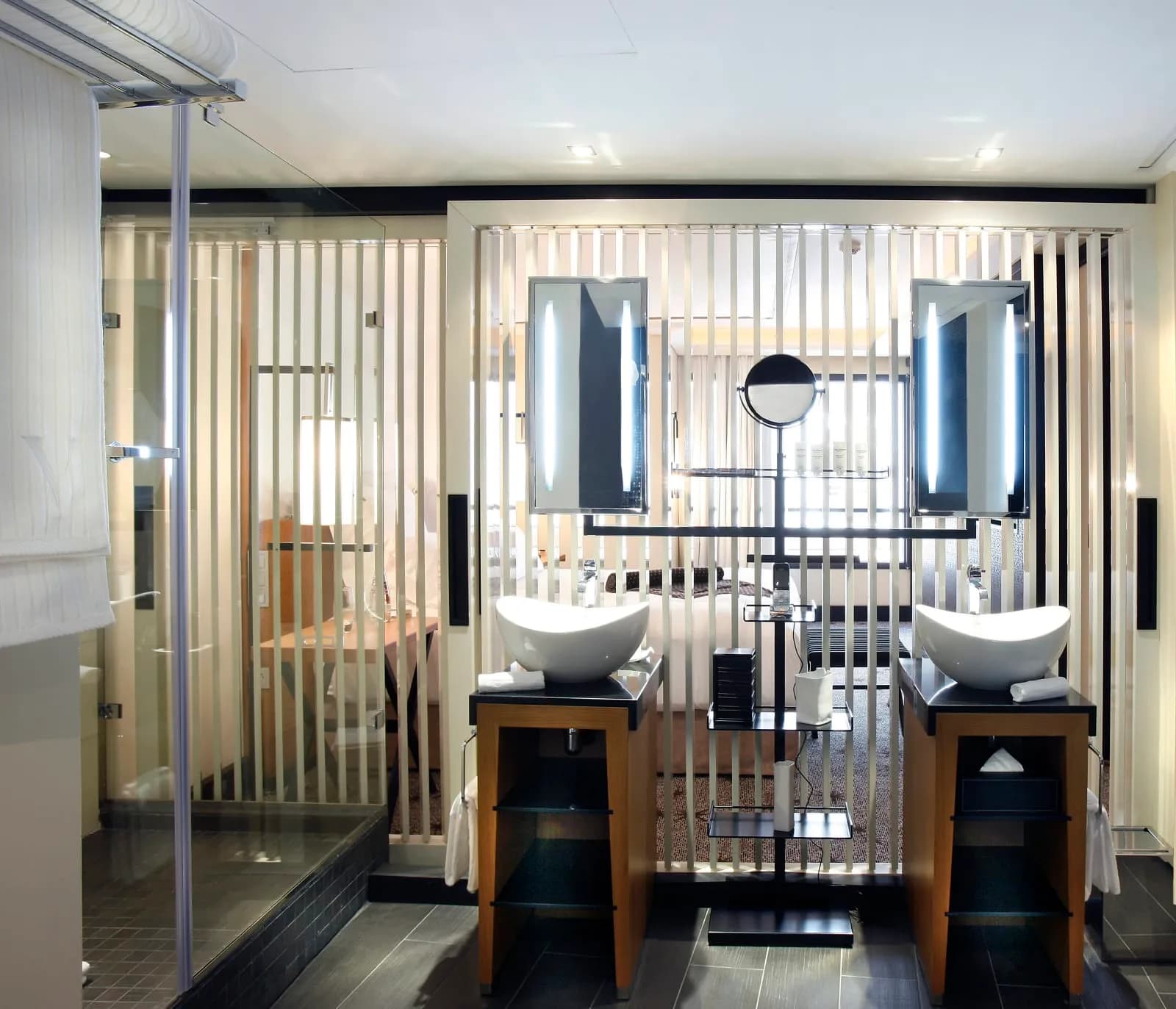 Five Seas by Inwood Hotels - 5