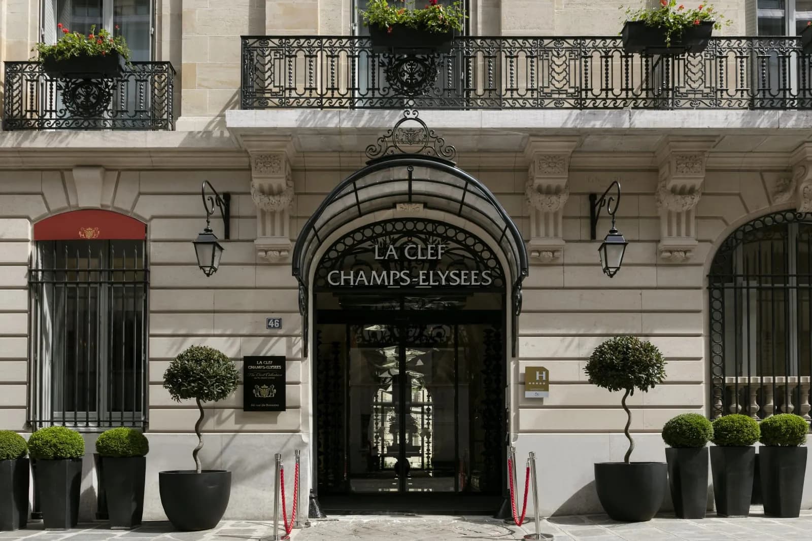 La Clef Champs-Élysées Paris by The Crest Collection - 5