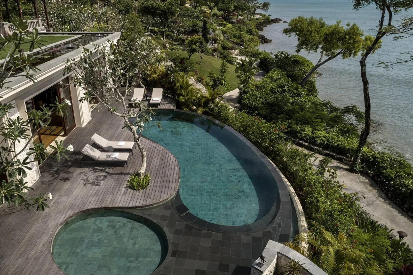 Four Seasons Resort Bali at Jimbaran Bay - 3