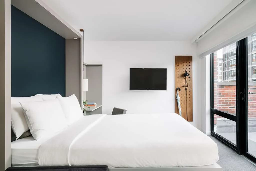 Arlo SoHo - 3