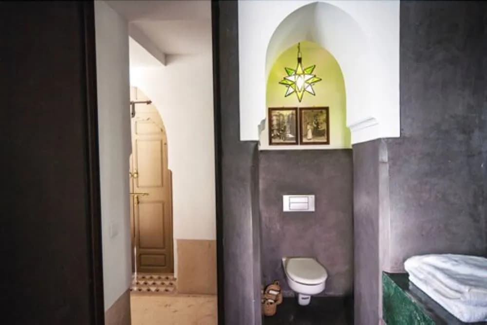 Riad Jaaneman - 2
