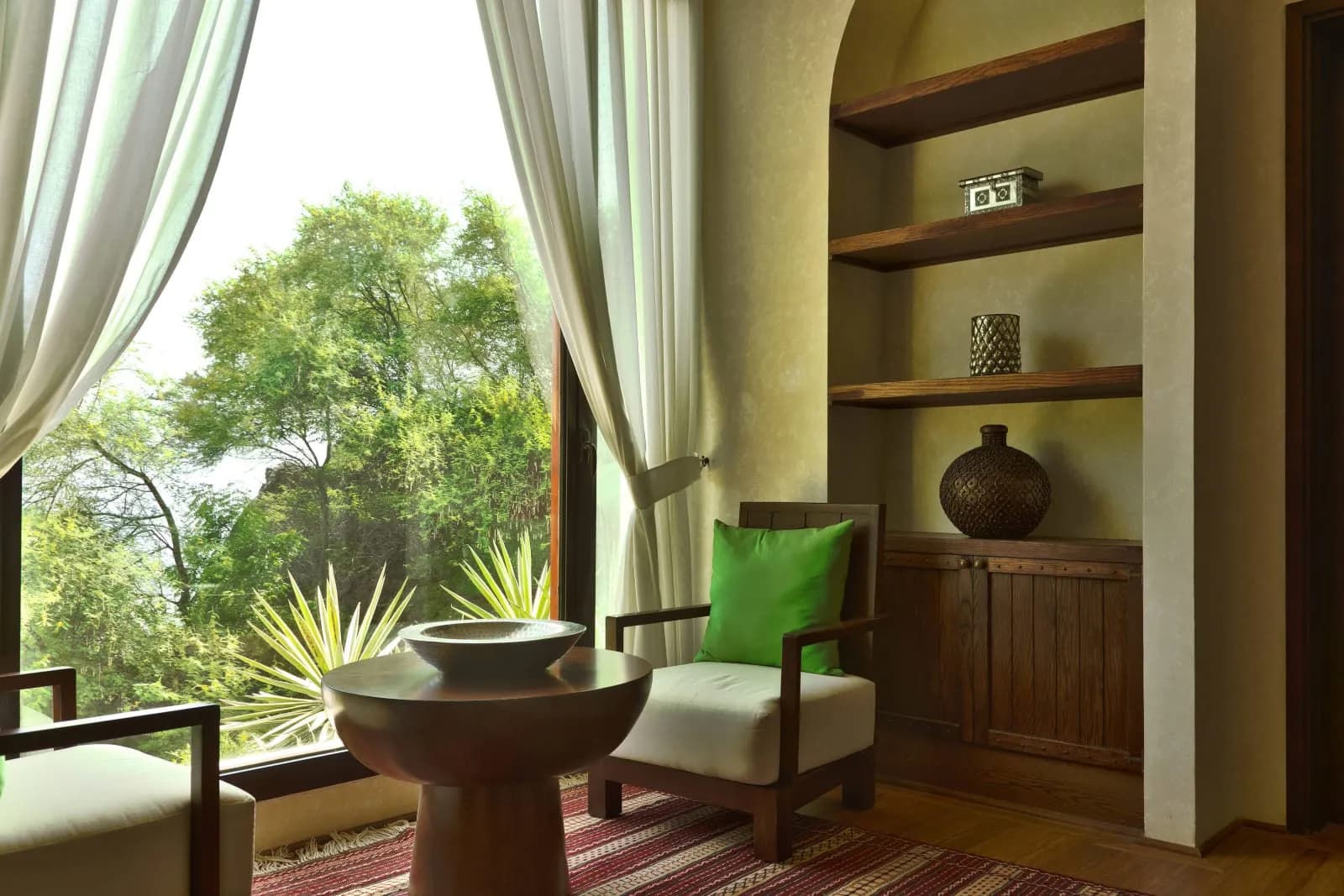 Al Bustan Palace, a Ritz-Carlton Hotel - 4