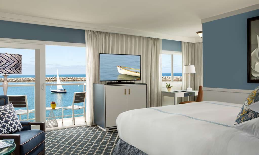 The Portofino Hotel & Marina, a Noble House Hotel - 4