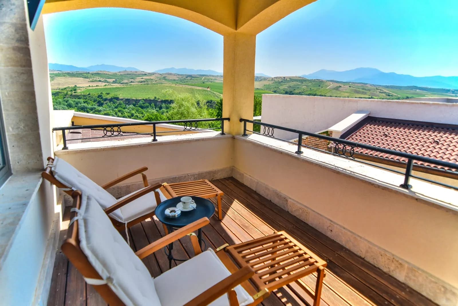 Zornitza Family Estate Relais & Chateaux