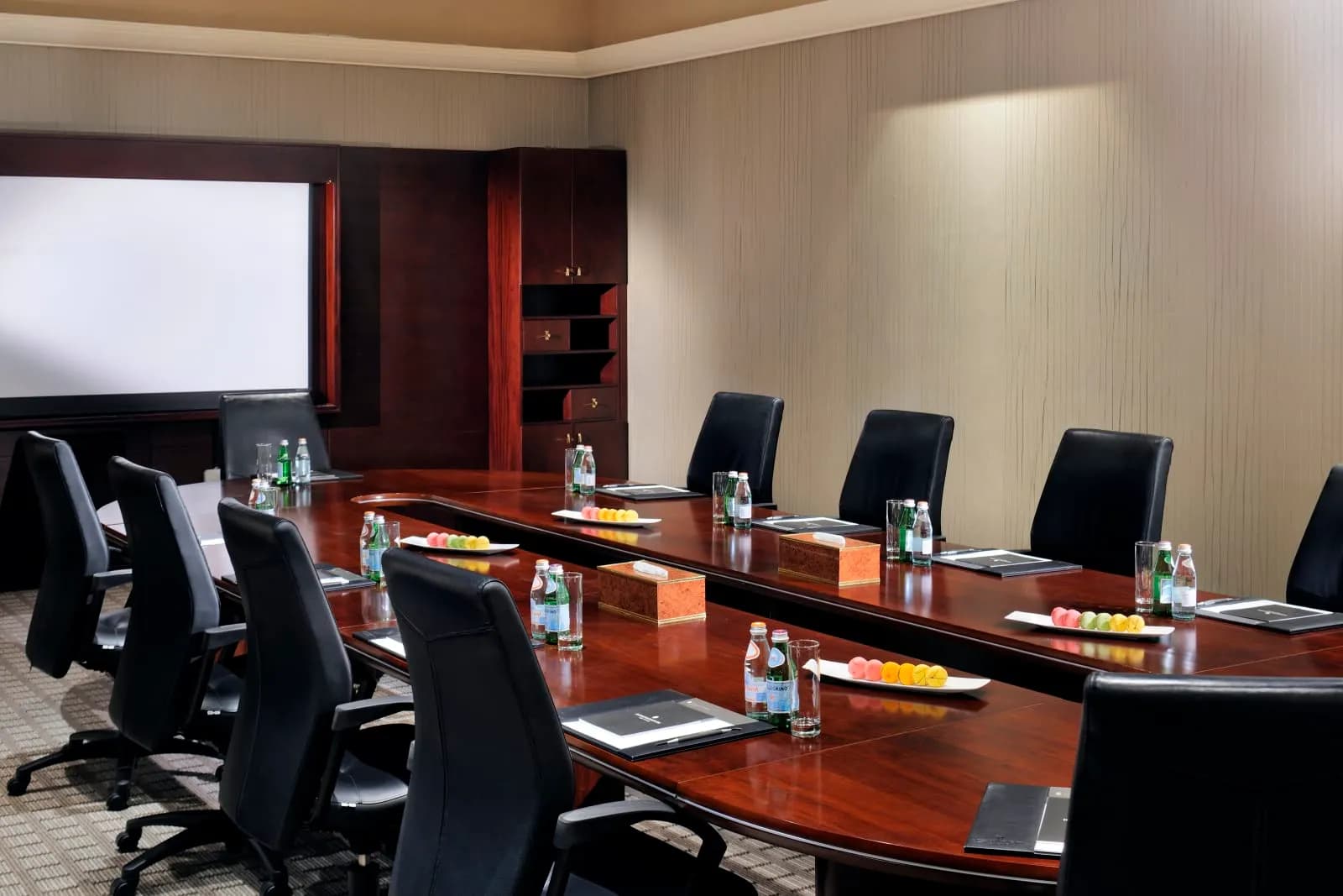 InterContinental Hotels RESIDENCES ABU DHABI by IHG - 4