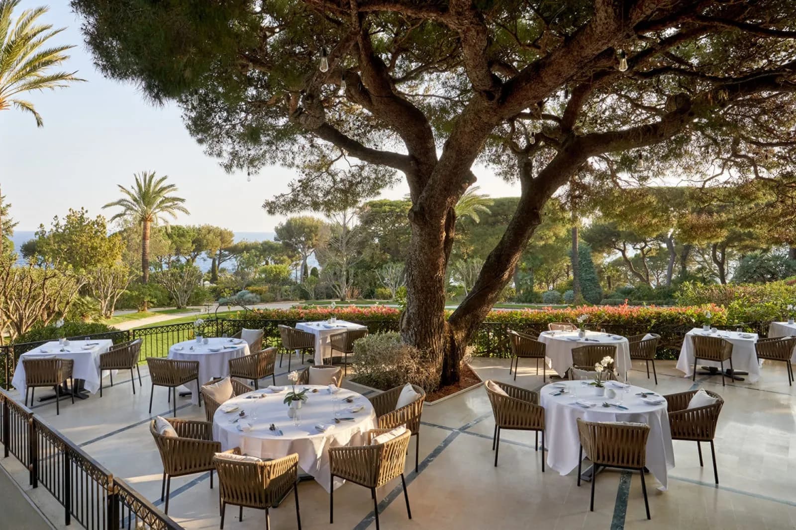 Grand-Hôtel du Cap-Ferrat, A Four Seasons Hotel - 3