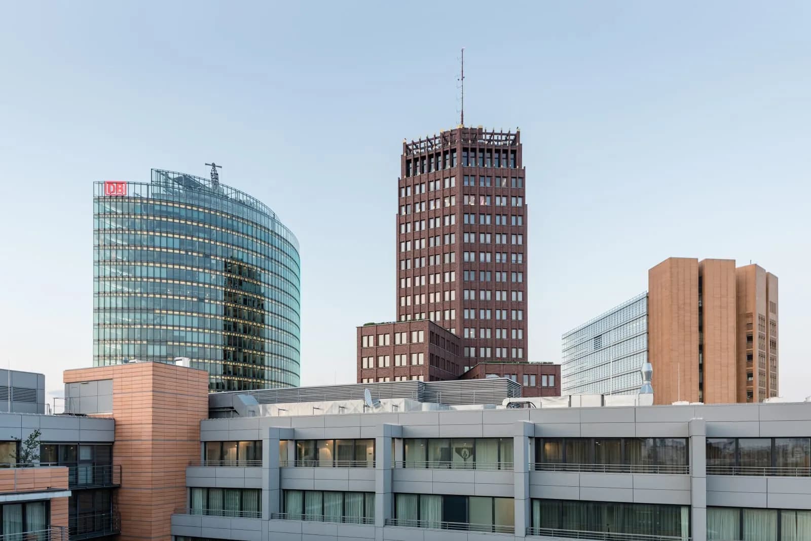 The Mandala Hotel Berlin, a Member of Design Hotels - 3