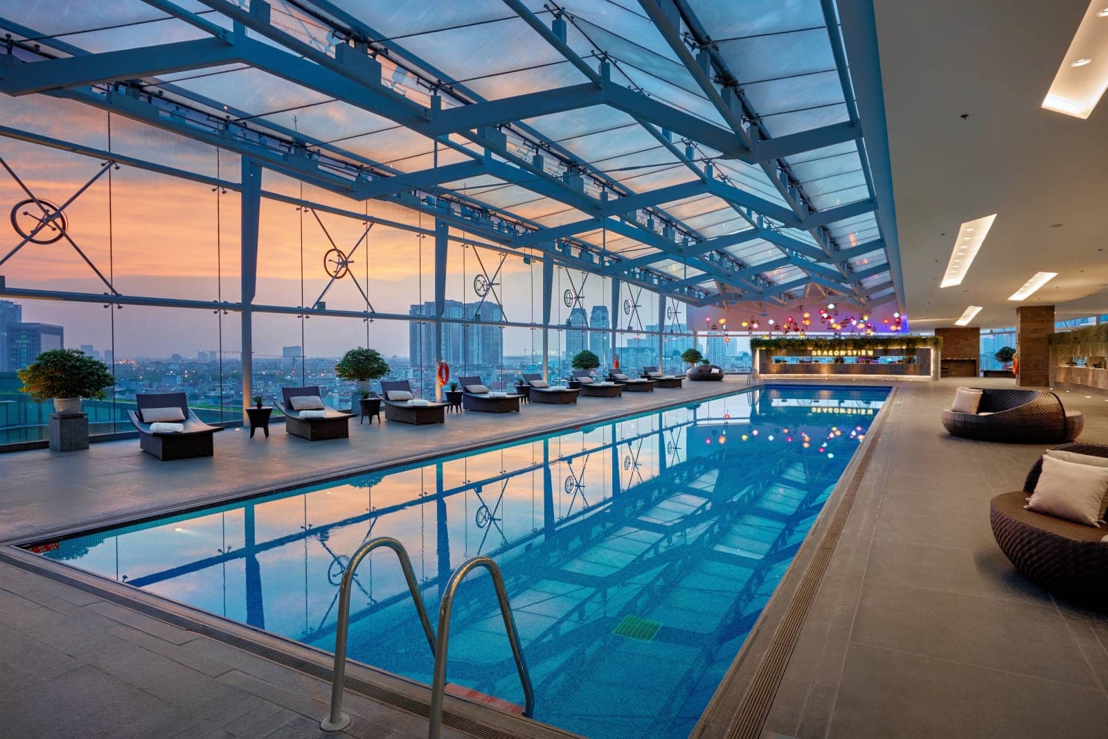 JW Marriott Hotel Hanoi - 4