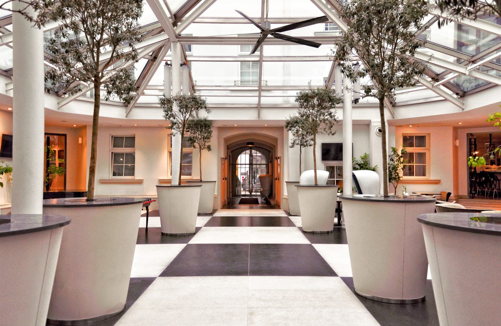 H15 Boutique Hotel - 2